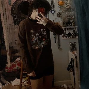 Garden skeleton sweater